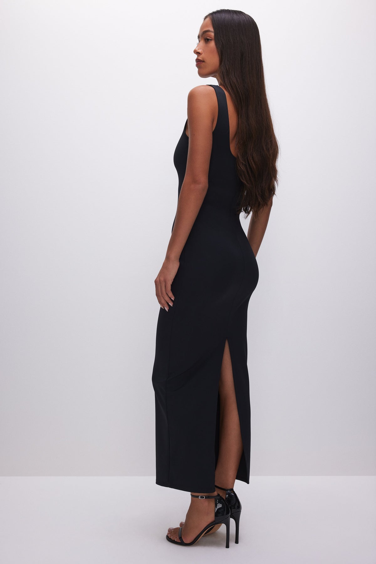SCULPTING MODERN TANK MAXI DRESS | BLACK001