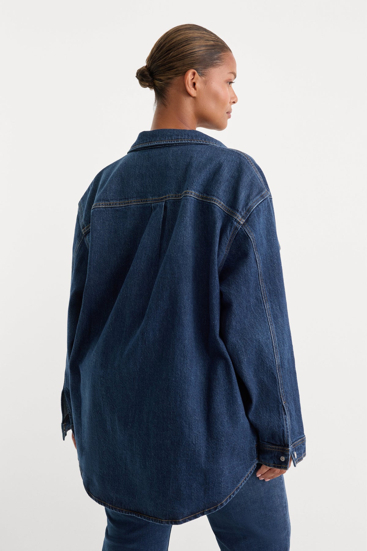 THE DENIM OVERSHIRT | BOUNCE