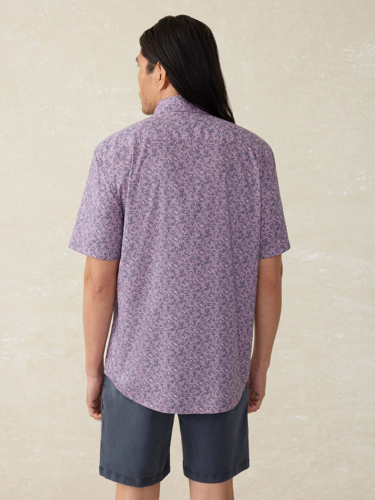 Short-Sleeve Movement Monterey Shirt - Lavender Sky Canopy