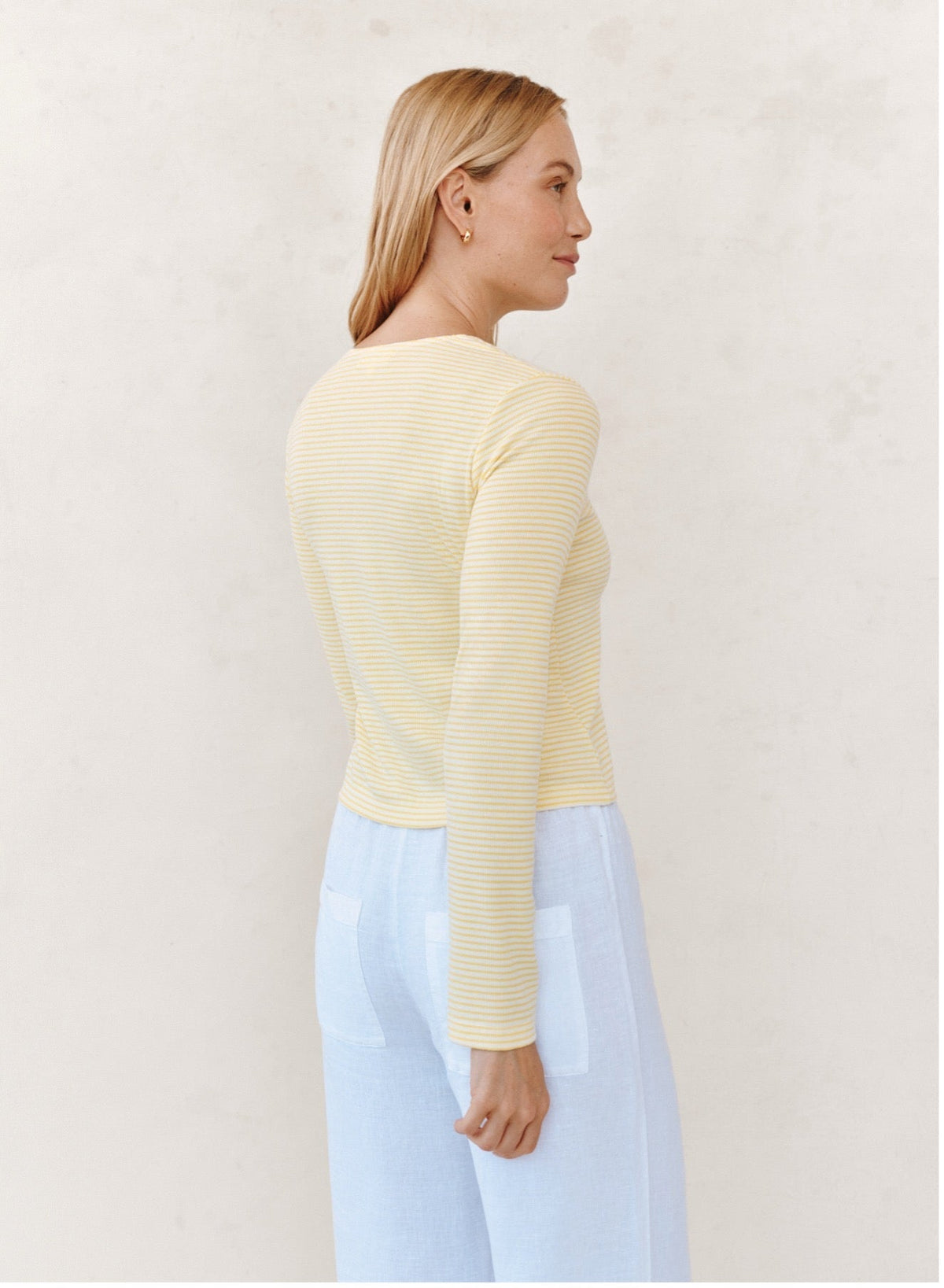 FITTED CARDIGAN