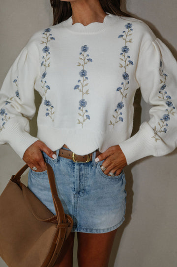 Floral Embroidered Scallop Sweater-Cream