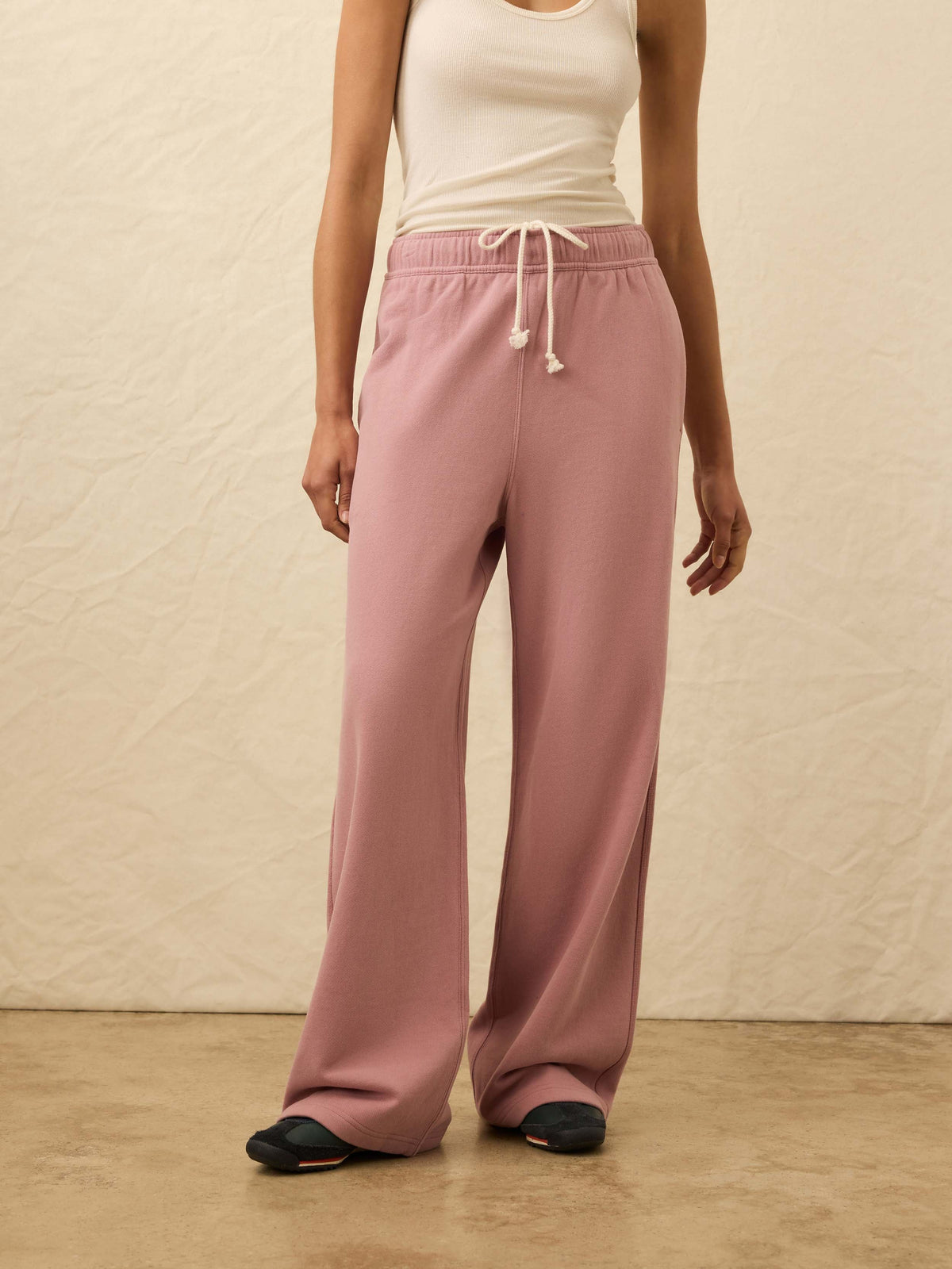 High Standard Fleece Wide Leg Sweatpant - Nostalgia Rose