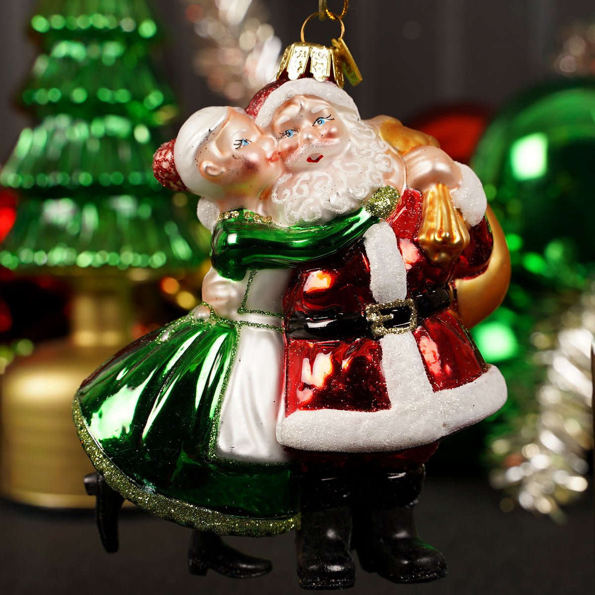 Noble Gems Santa and Mrs. Claus Kiss