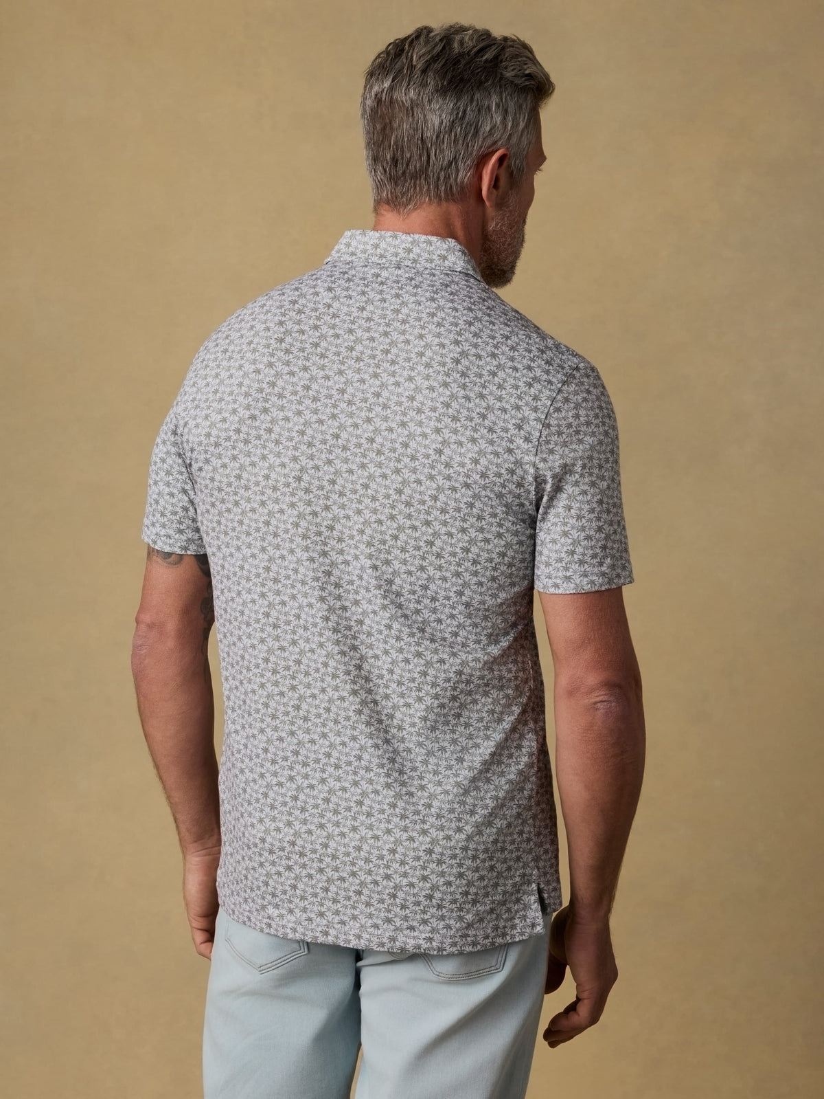 Short-Sleeve Movement Pique Polo - Olive Palm Beach