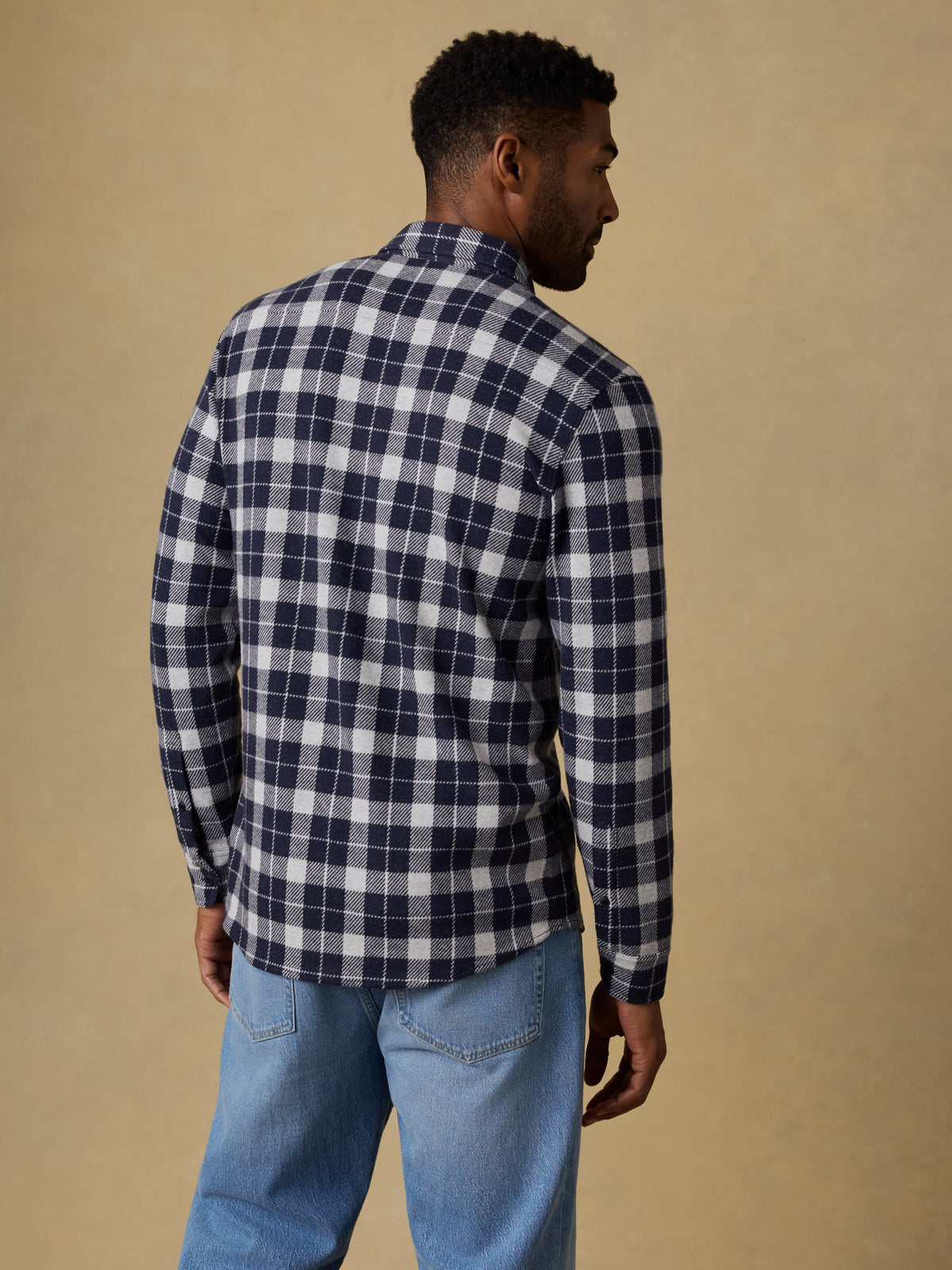 Legend Sweater Shirt (Single Pocket) - Midnight Lake Plaid