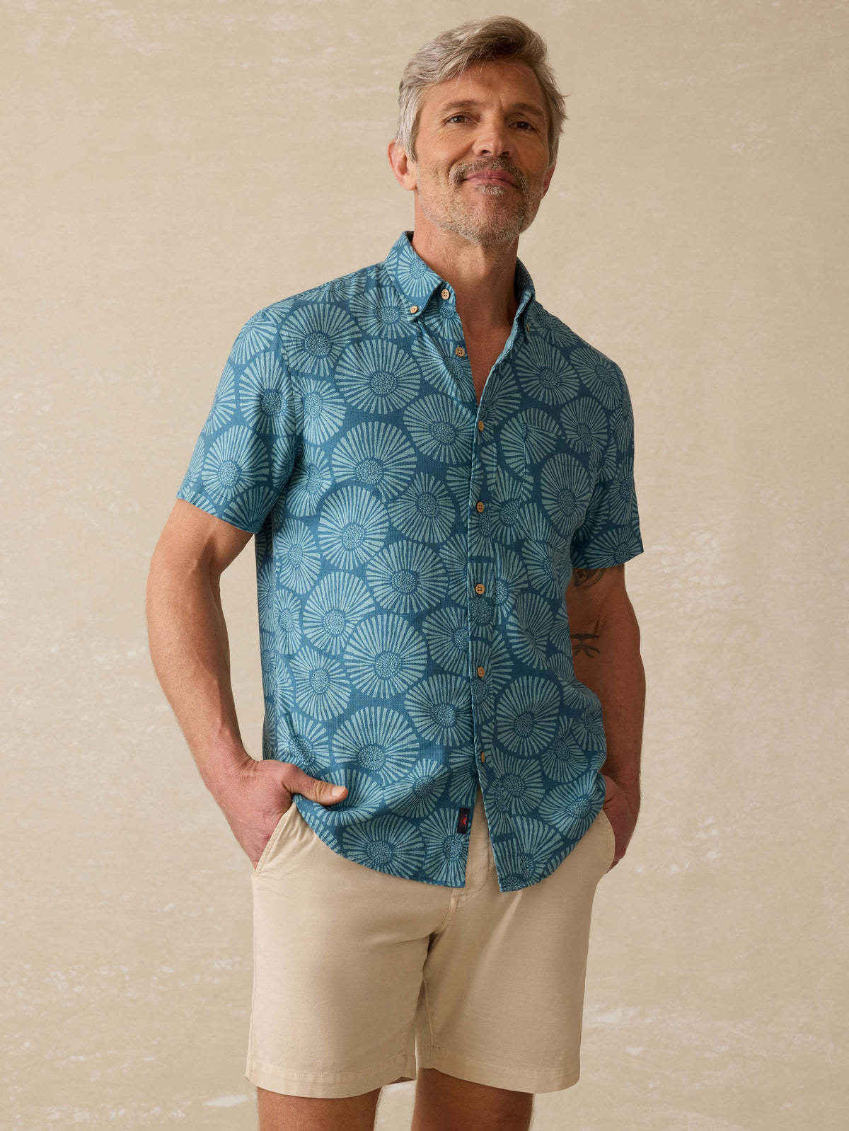 Short-Sleeve Breeze Shirt - Stormy Sea Floral