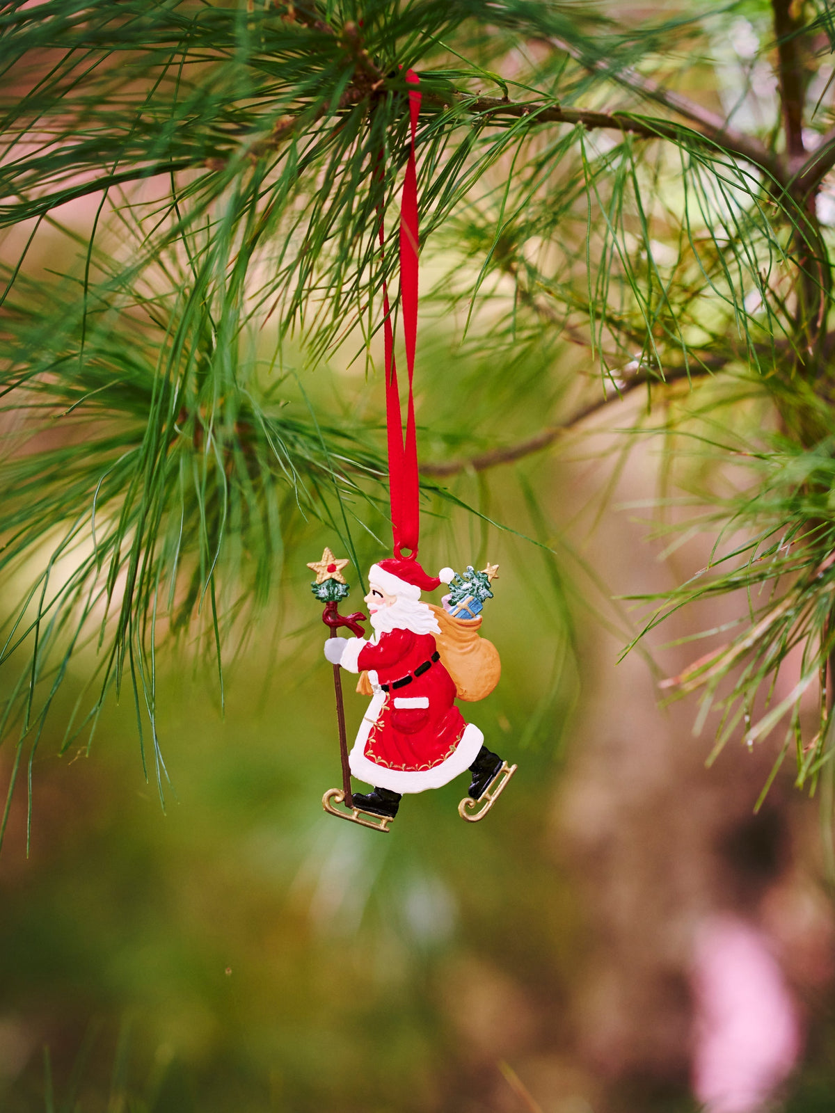 Wilhelm Schweizer Pewter Santa on Skates Christmas Ornament
