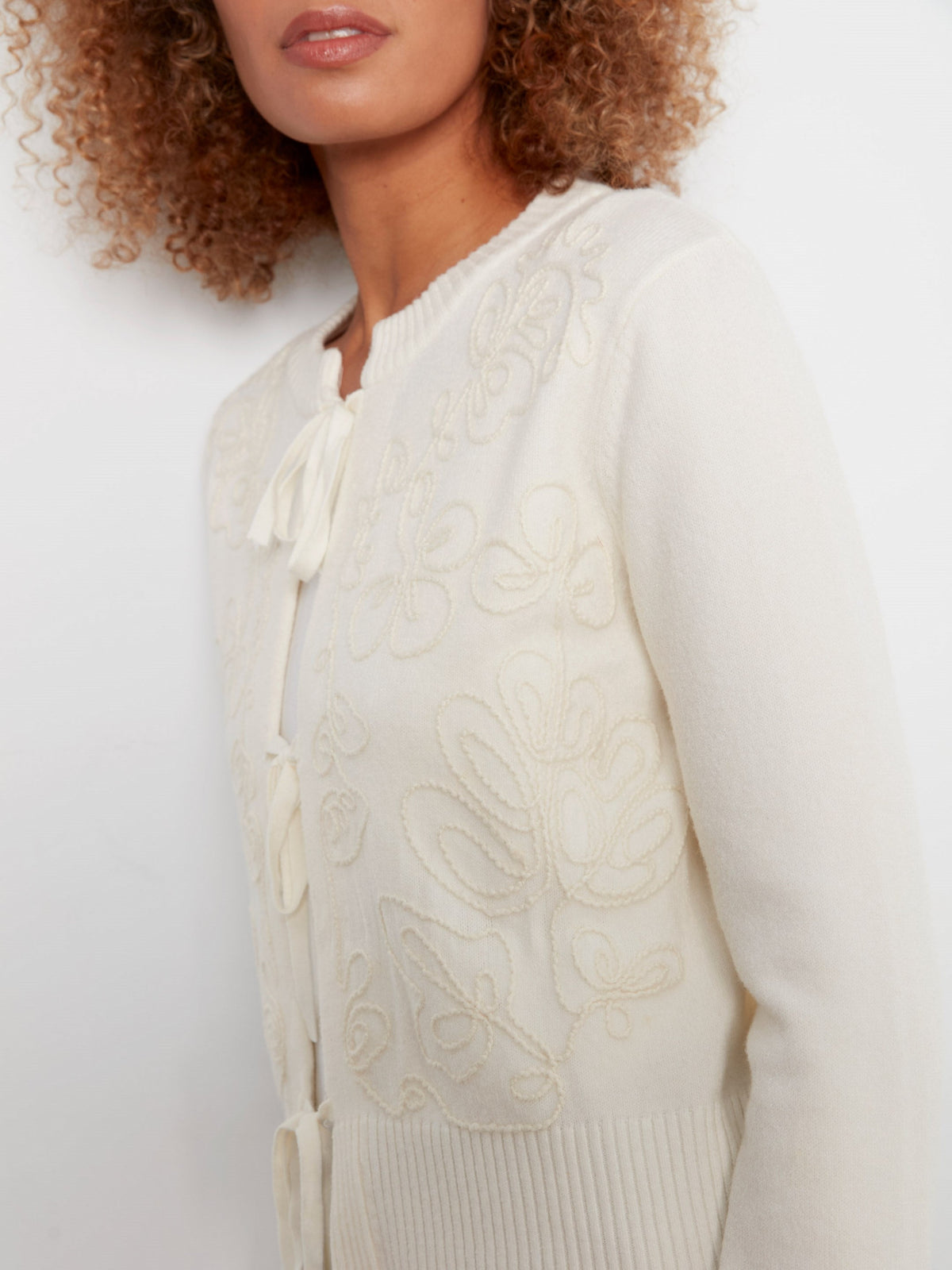 Bow Tie Jacquard Knit Cardigan - Ecru