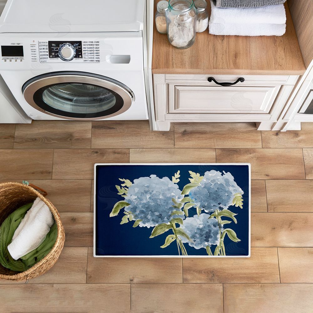 Janice Gaynor | Blue Hydrangeas Contrast Plush Bath Mat