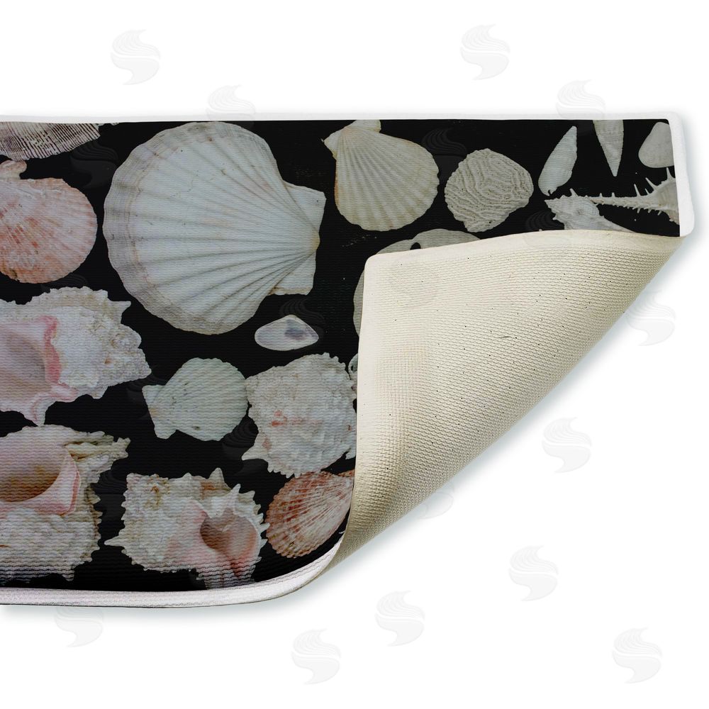 Amy Carroll | Summer Shells Display Plush Bath Mat