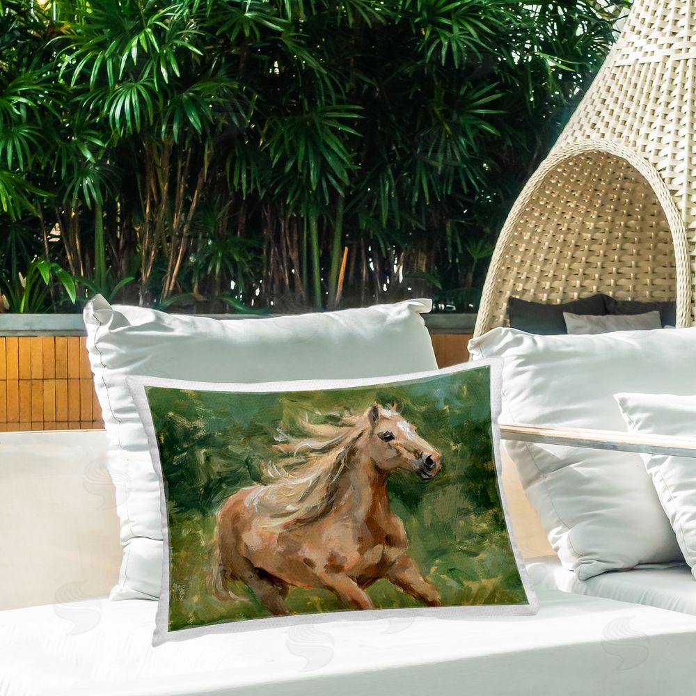 Victoria Barnes | Dashing Horse in Nature
