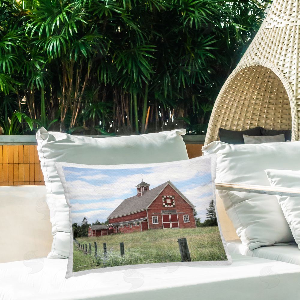 Lori Deiter | Rustic Barn Fence Posts