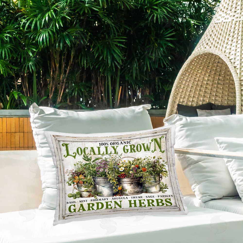 Creatif Belle | Vintage Herbs in Buckets